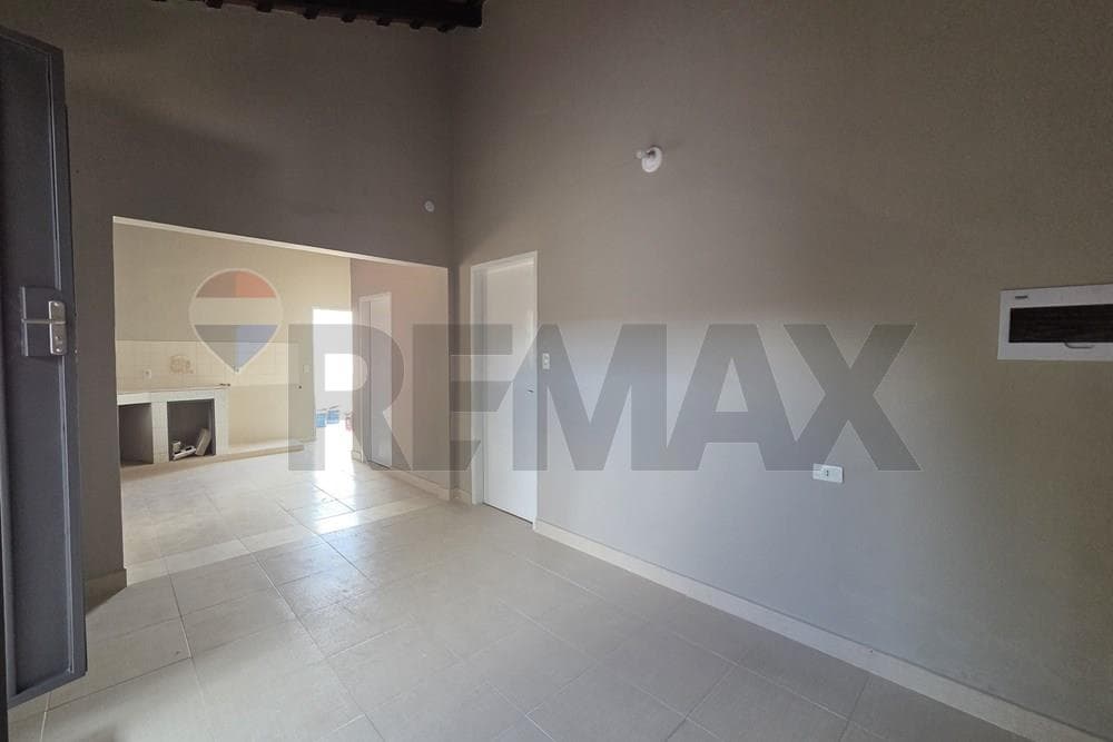Departamento - Alquiler - Luque, Paraguay