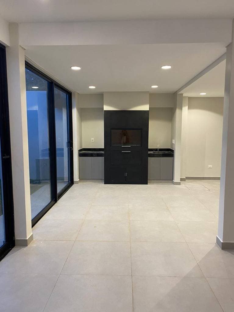 En alquiler duplex en villa aurelia, foto 2