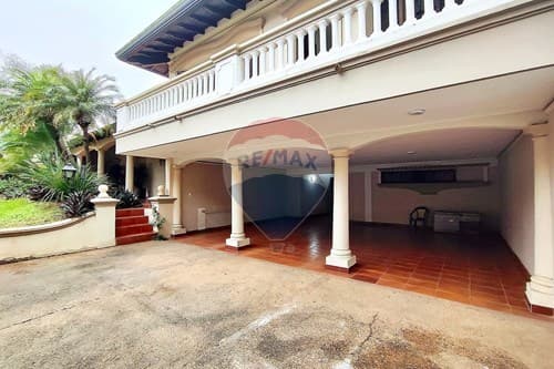 Hermosa residencia en Villa Morra, foto 4