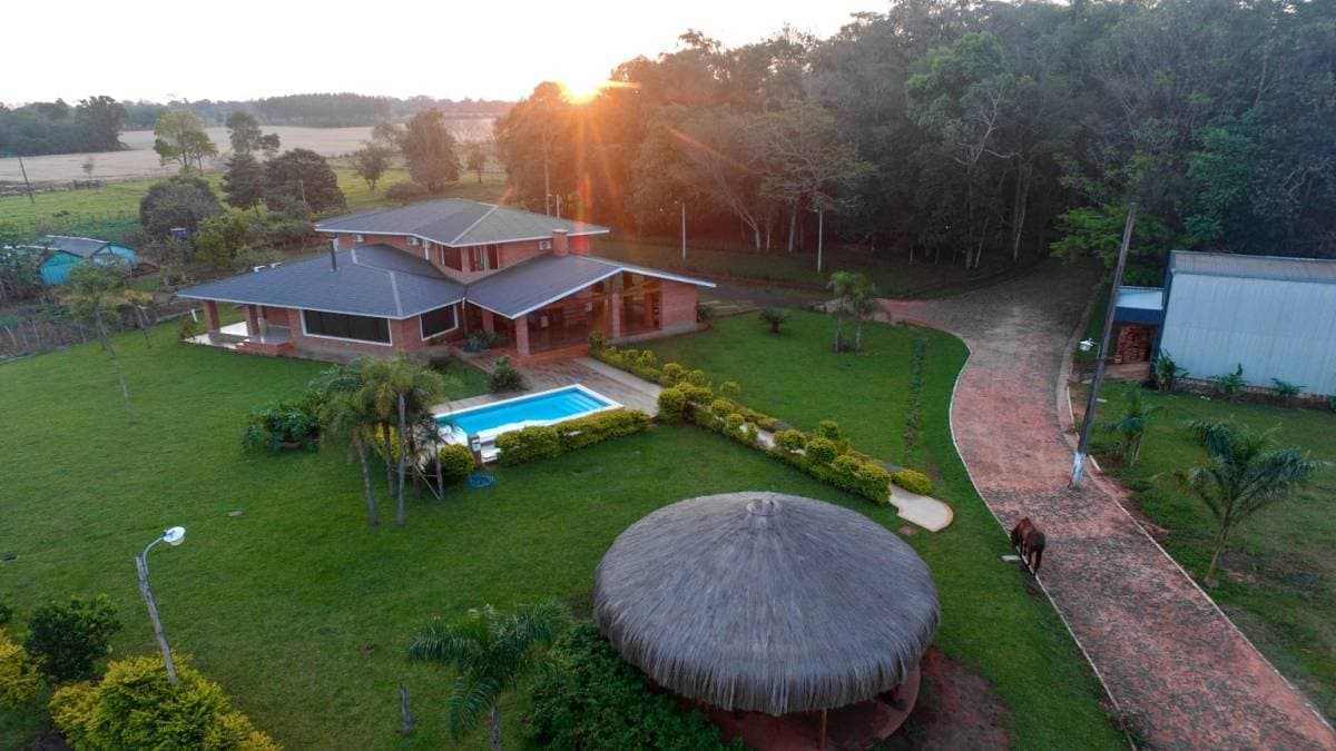 - Estancia 60 ha con casa de lujo y piscina - San Joaquín, Caaguazú, foto 4