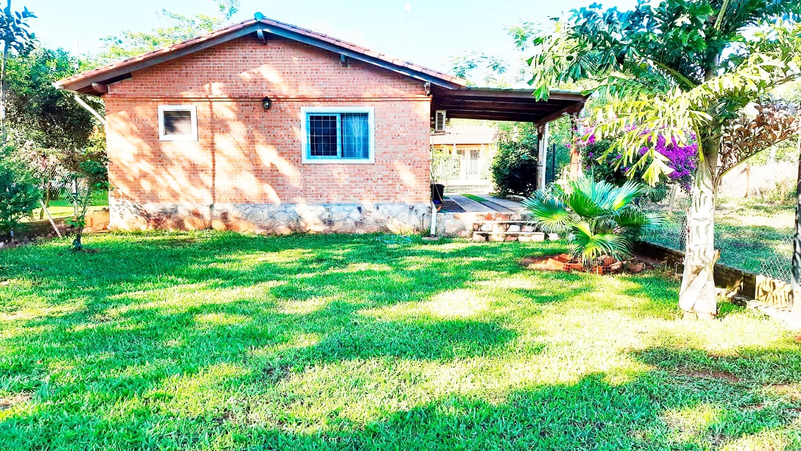 ???? *se vende casa amoblada en areguá, foto 3