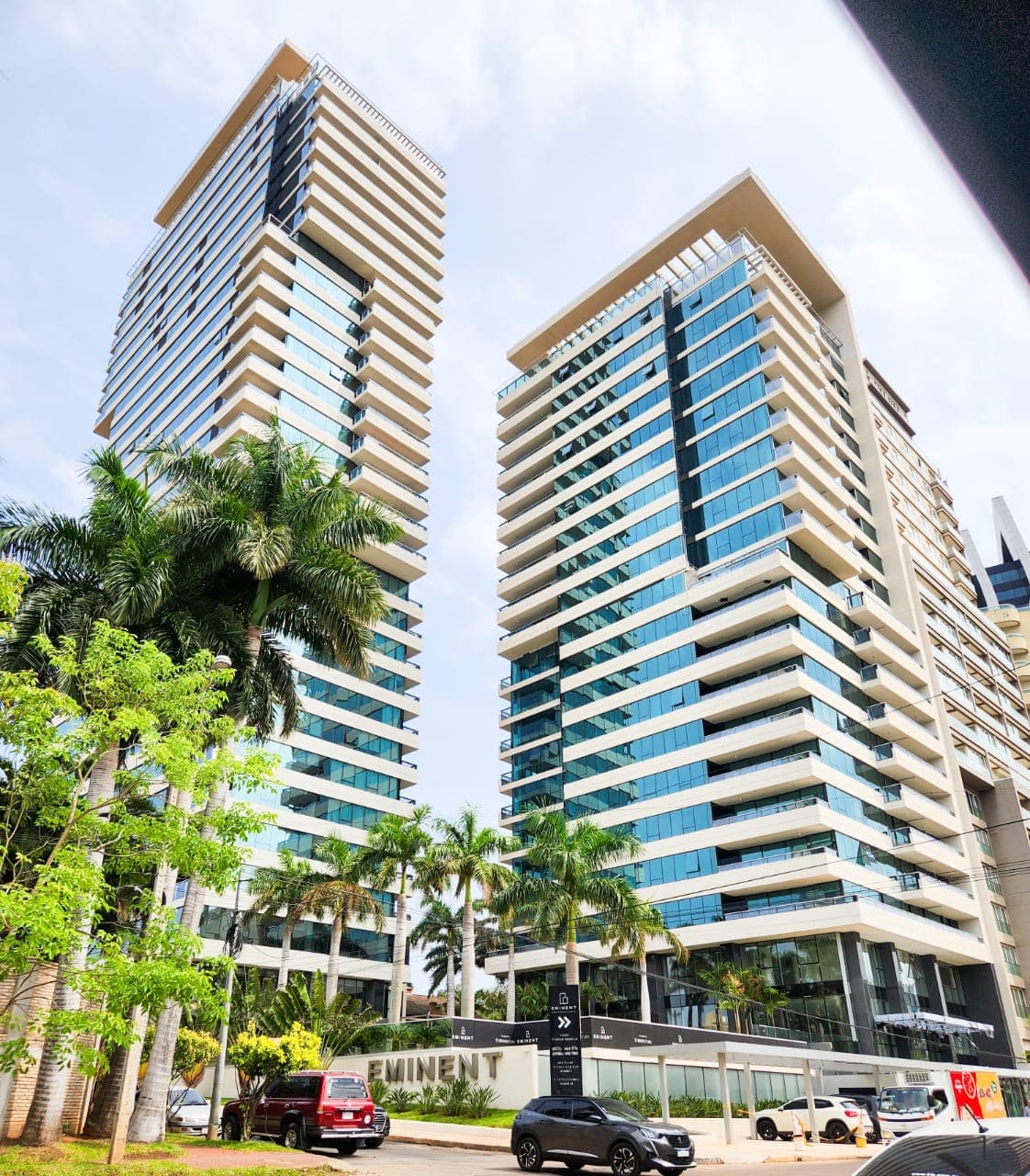 En venta exclusivo departamento 3 dormitorios- eminent armani