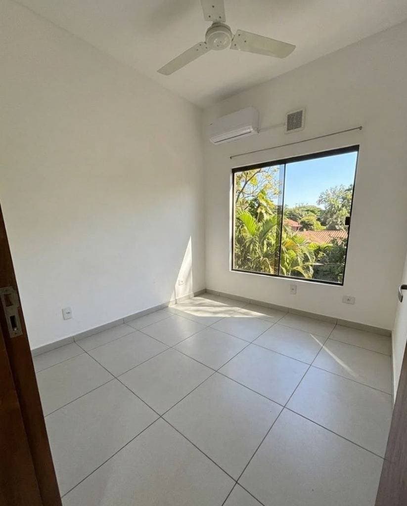 Amplio Dúplex con Terraza a 2 Cuadras del Eje Corporativo Ubicación Privilegiada, foto 3