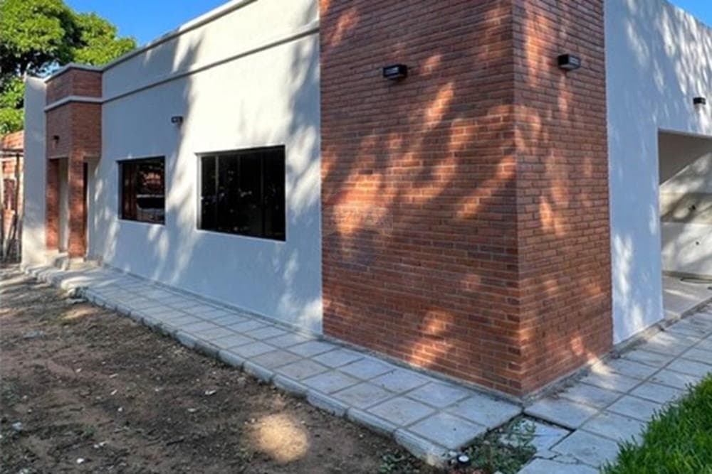 Dúplex moderno en Limpio, listo en 2024, foto 2