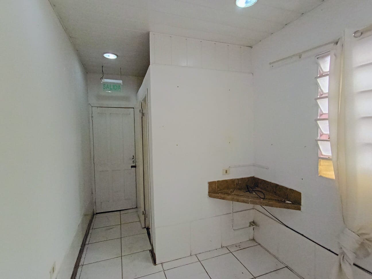 local comercial zona Boggiani — foto 4