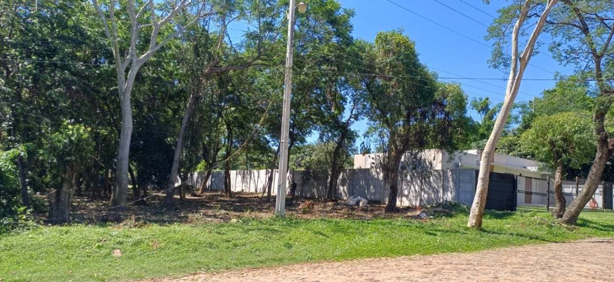 Vendo terreno en San Bernardino zona aqua village