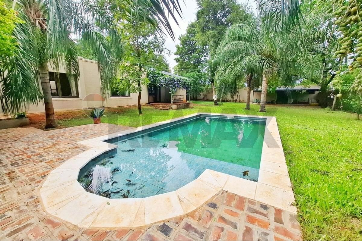 casa en Luque con estilo campestre, foto 2