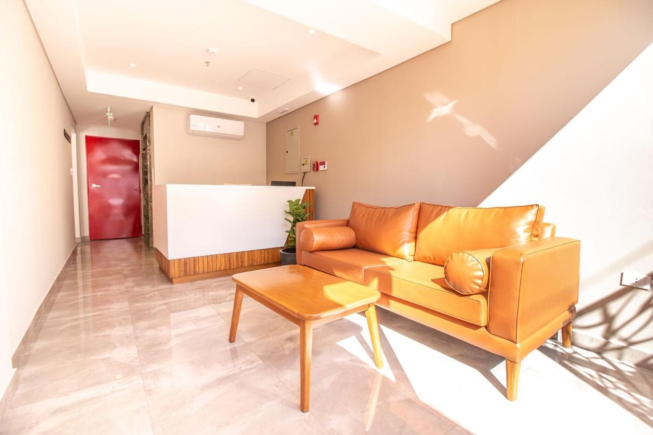 En Venta Departamento De Un Dormitorio Amoblado Zona Shopping Mariscal, foto 2