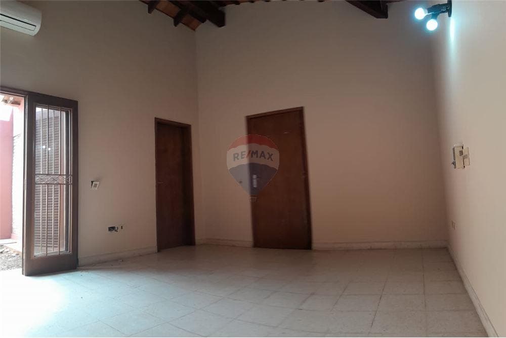 En Venta -Casa - Luque, Central, Paraguay, foto 3