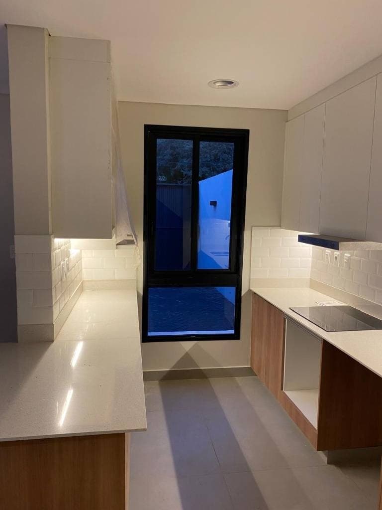 Alquilo duplex en villa aurelia