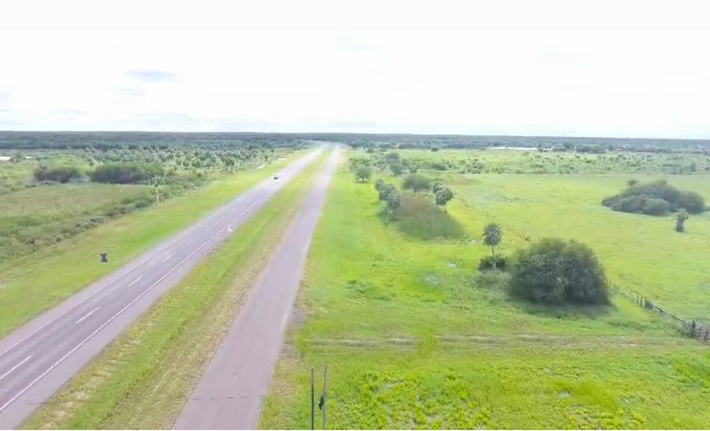 Estancia sobre ruta transchaco km 130 — foto 2
