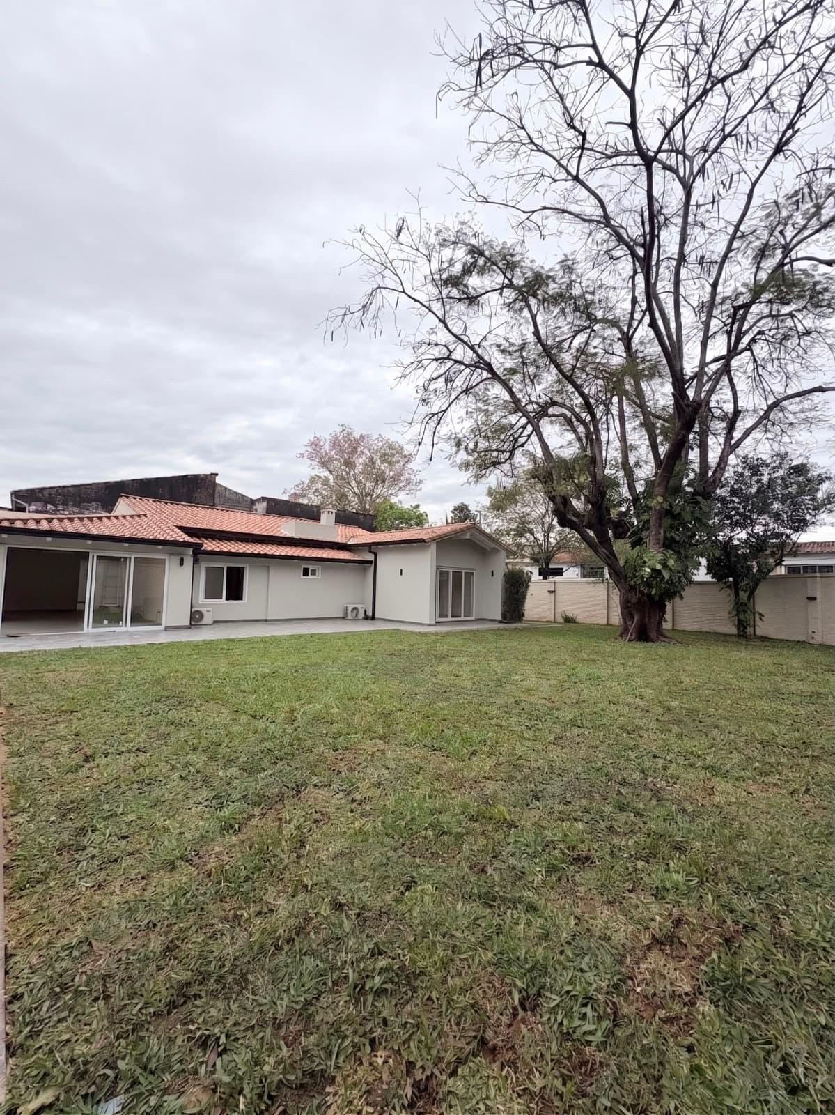 Alquiler de 6 habitaciones a 1 cuadra del club centenario