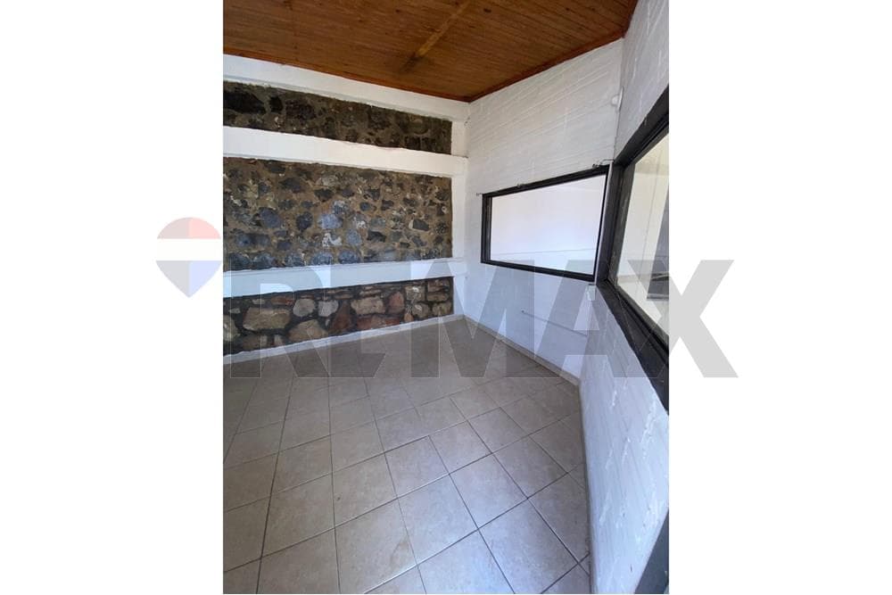 Oficina - Alquiler - Villa Elisa, Paraguay, foto 3