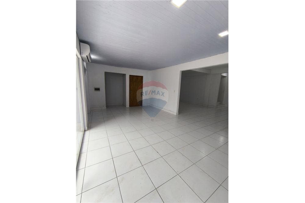 Local Comercial - Alquiler - Luque, Paraguay, foto 3
