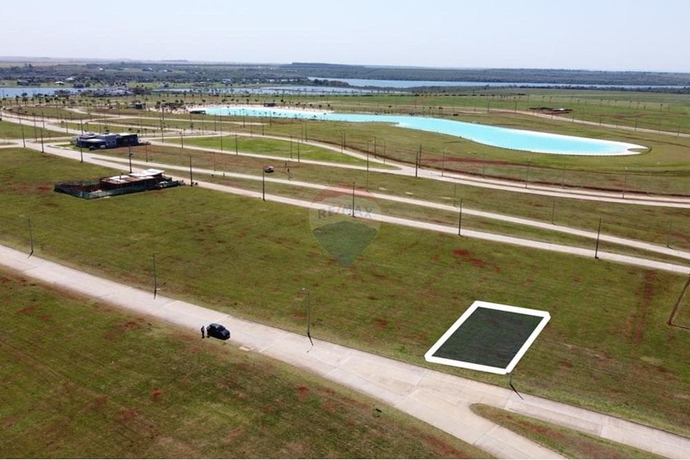 Terreno en condominio costa del lago hernandarias, foto 3