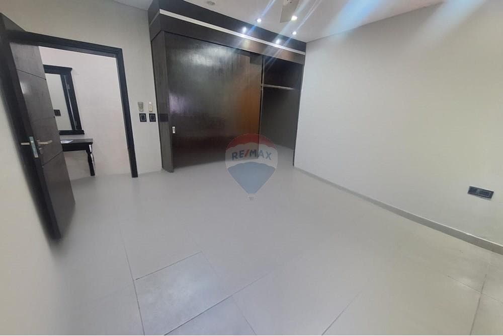 Oficina en alquiler – Barrio Mburicaó - Asunción, foto 5