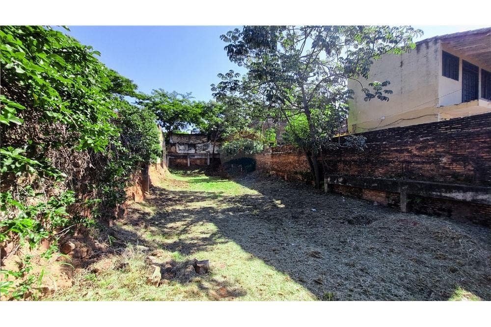 Terreno de 465 m2 sobre la av. Félix bogado en barrio san vicente, foto 4