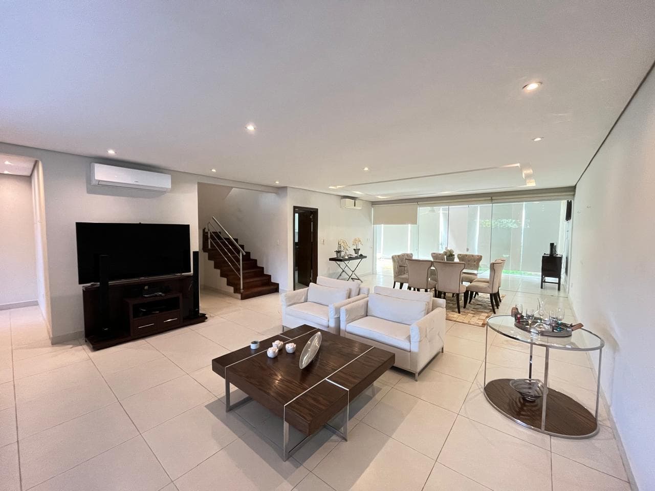 Hermoso Y Amplio Duplex Amoblado En Zona Del Sol, foto 1