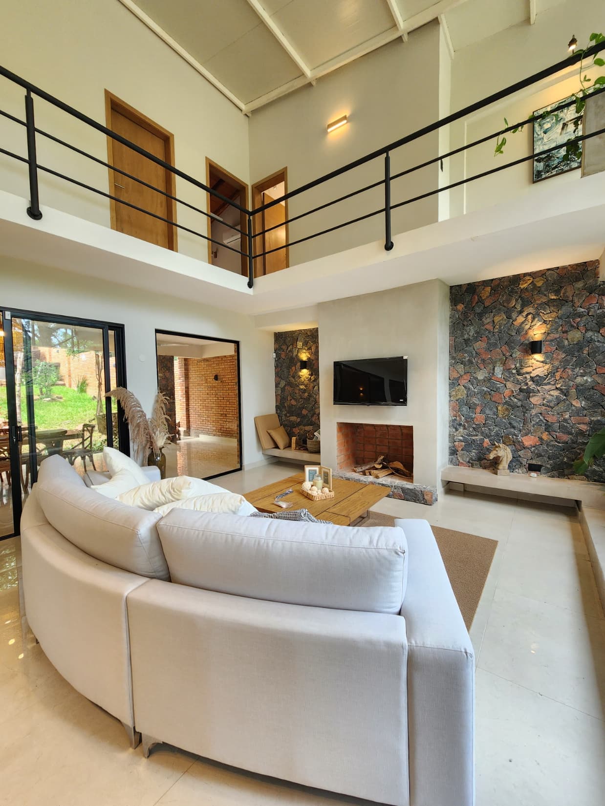 Se vende residencia amoblada en San Bernardino, foto 2