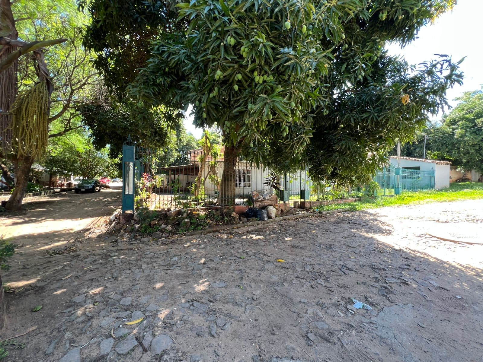 Terreno En Esquina A Cuadra Y Media De Mcal. López, foto 4