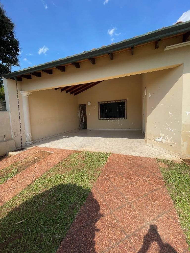 casa en Luque. Rosa González 671 c Boquerón. Cuarto Barrio), foto 4