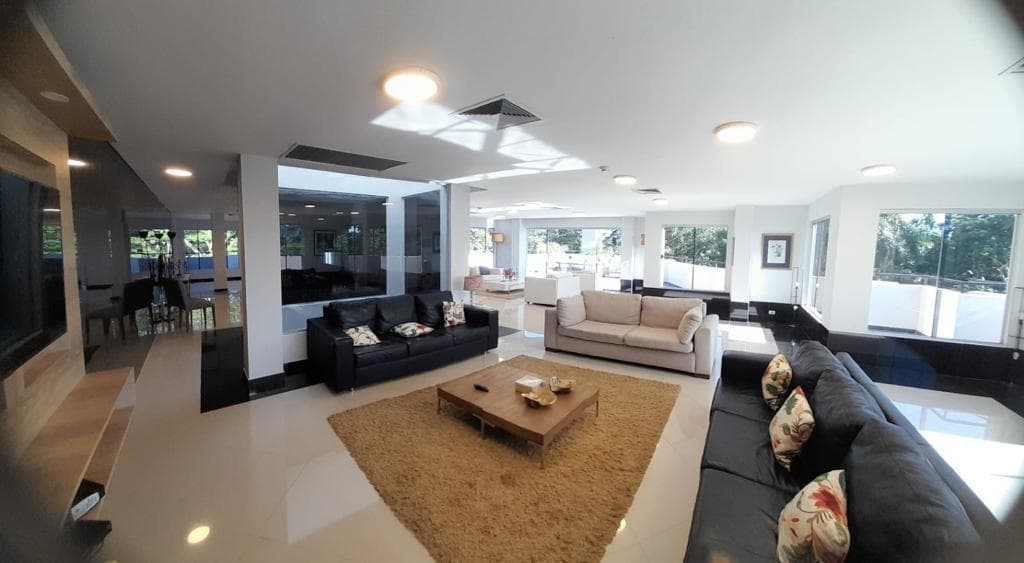 Vendo Departamento de 325 m2 en Villa Morra - LAP6239364