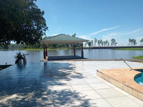 Temporal enfrente del lago casa amoblado en San Bernardino, foto 2