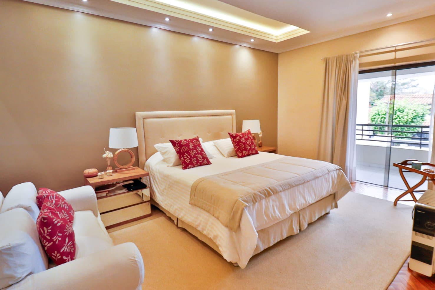 Preciosa residencia en el barrio Las Lomas, foto 4