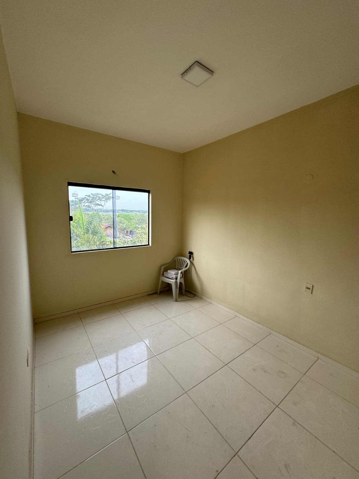 Hermosa Casa Con Vista Al Aeropuerto Silvio Pettirossi — foto 4
