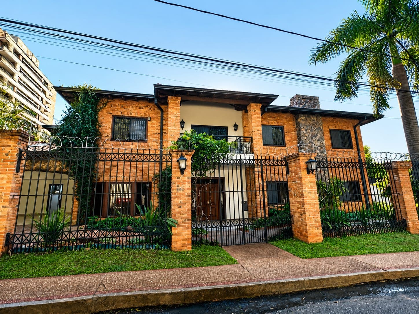 En alquiler residencia exclusiva en asuncion, foto 1