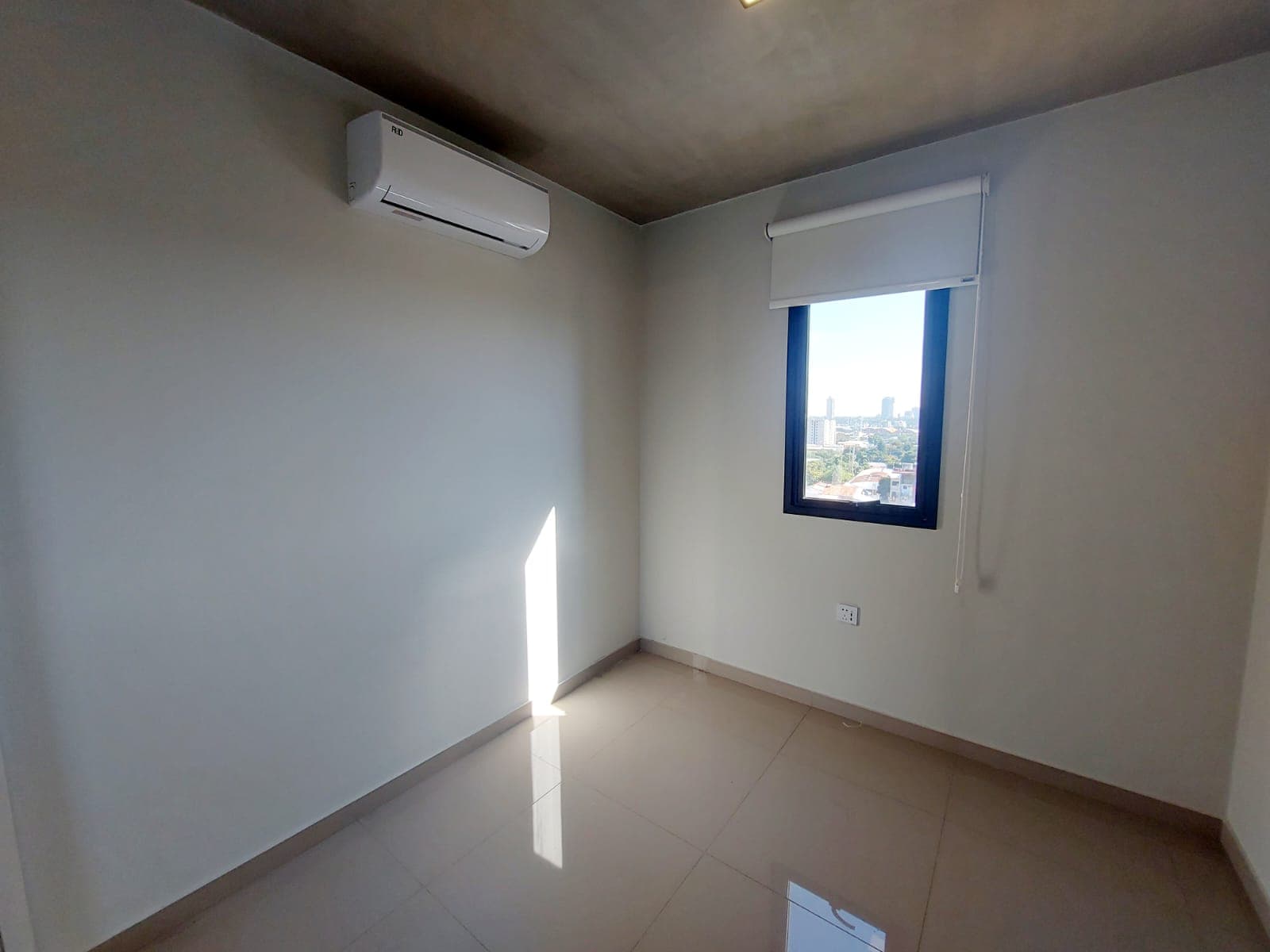 Departamento de 2 habitaciones en Luque, foto 4