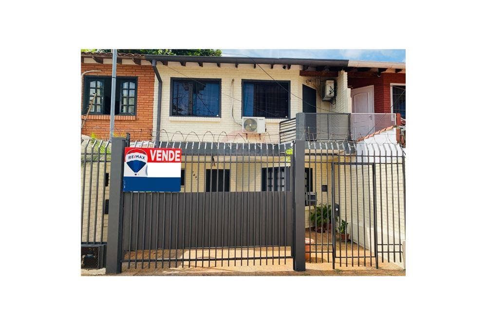 En venta excelente duplex en fdo. De la mora z. Norte