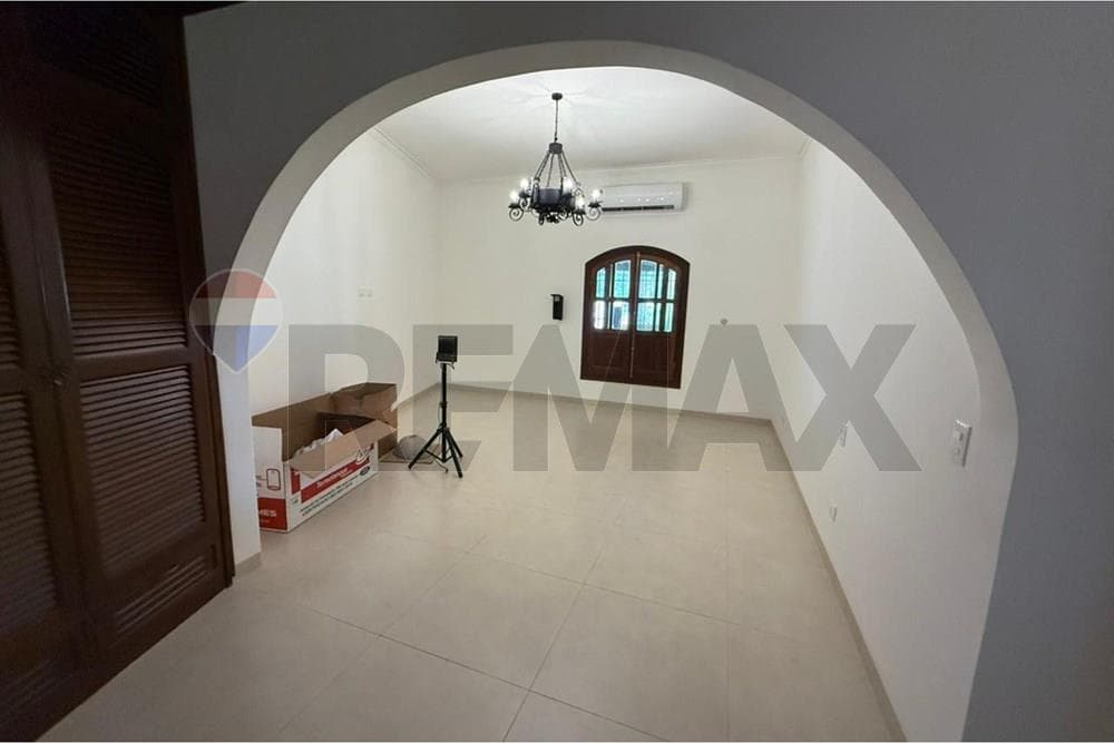 en alquiler Imponente residencia a minutos de Paseo La Galería, foto 4