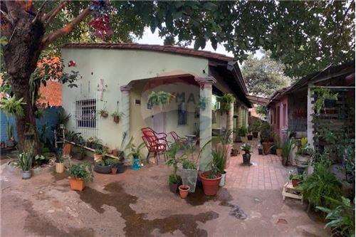 Casa-Venta-Chamacoco entre Cacique Caracara y Tavytera, , San Pablo, Asunción