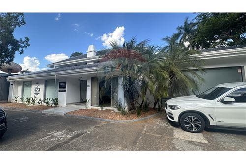 Oficina alquiler barrio Carmelitas — foto principal