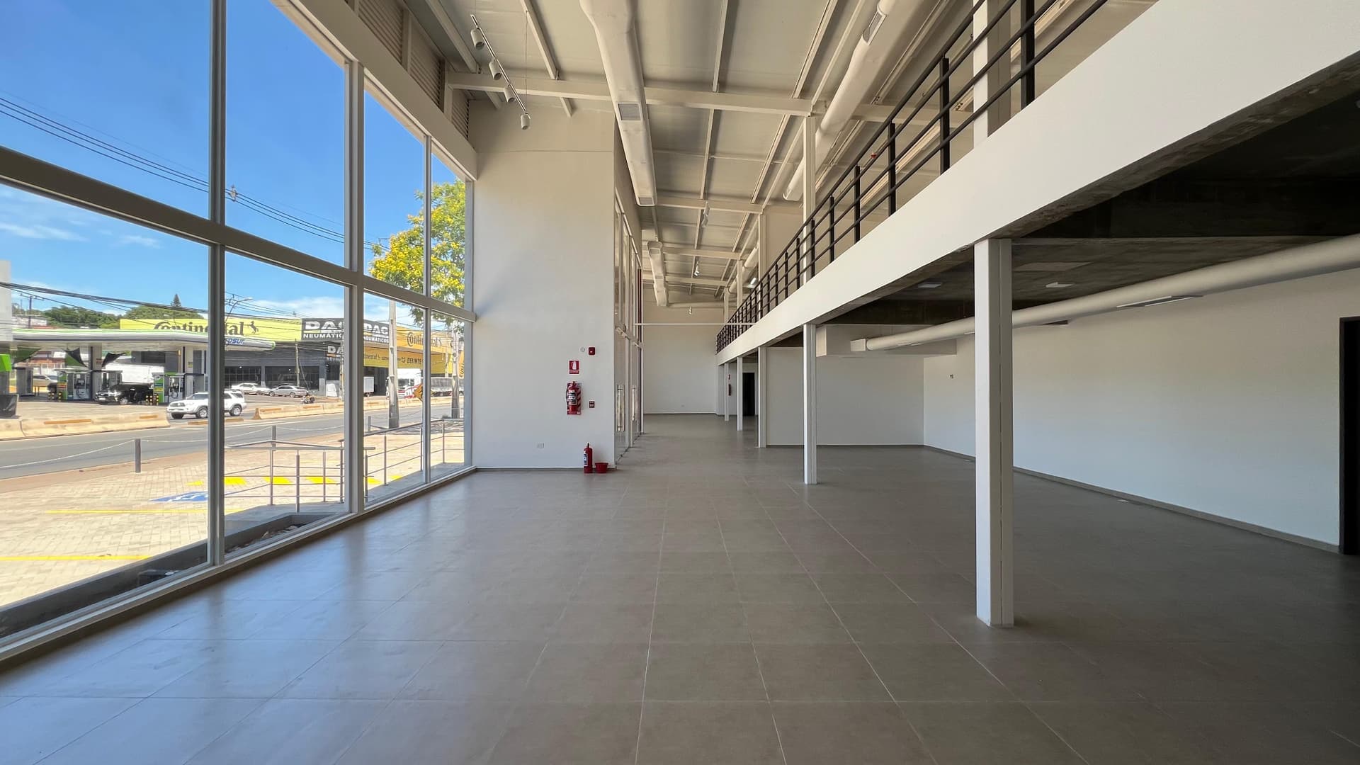Showroom Y Oficinas De 435 M2 Con Depósitos De 2.000 M2 - Lst8055465, foto 5