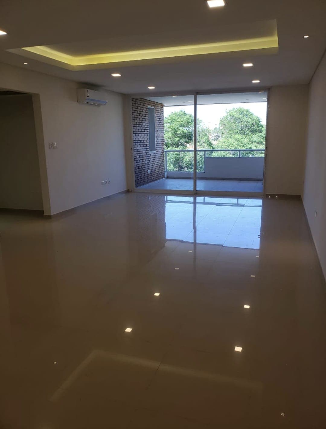 Muy Lindo Departamento De Tres Dormitorios !, foto 2