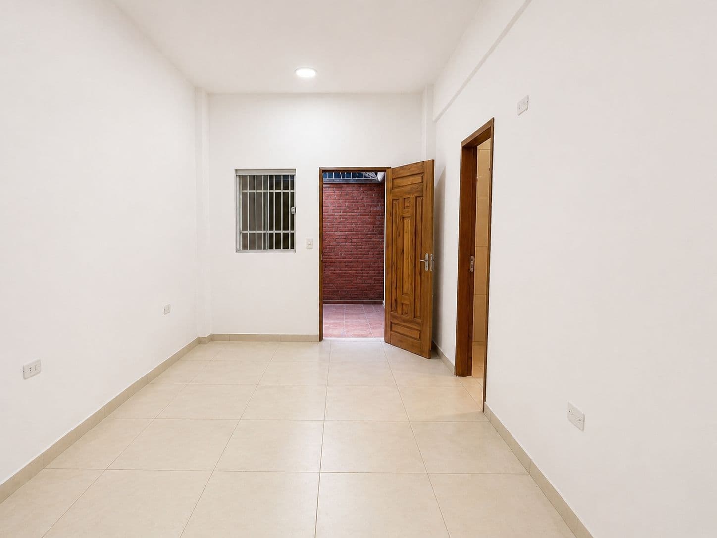 Alquilo departamento a estrenar - zona una. Shy
