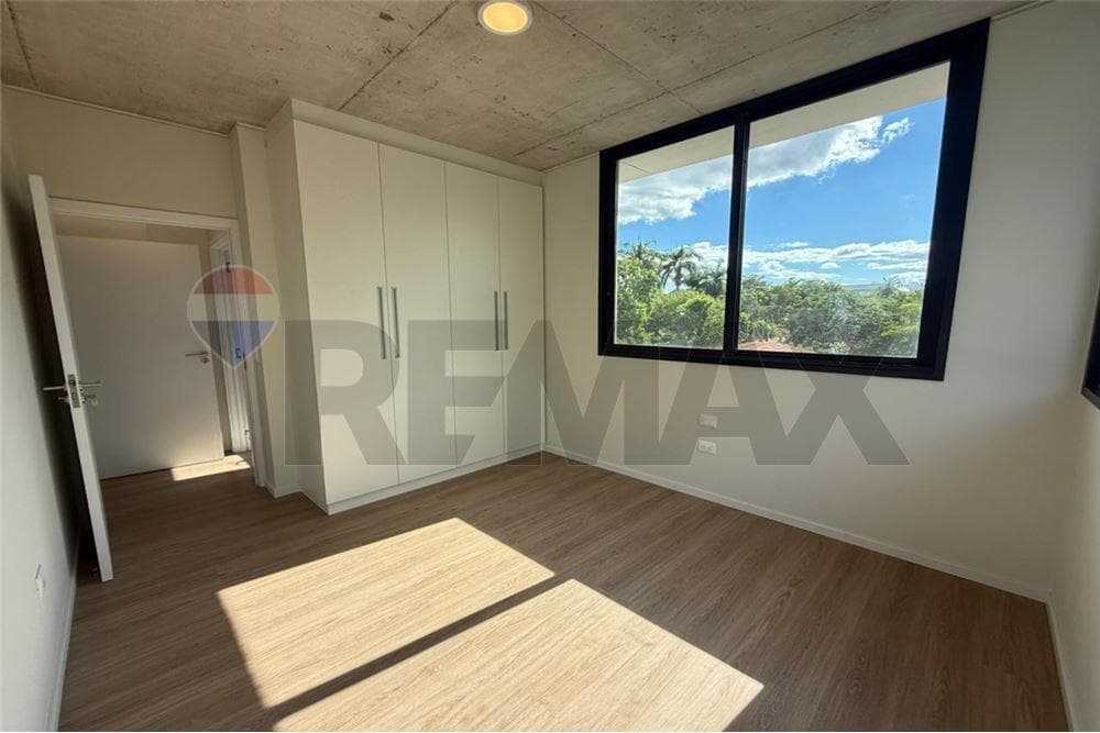 Departamento - Alquiler - Los Laureles, Asunción, Paraguay 143014167-100, foto 3