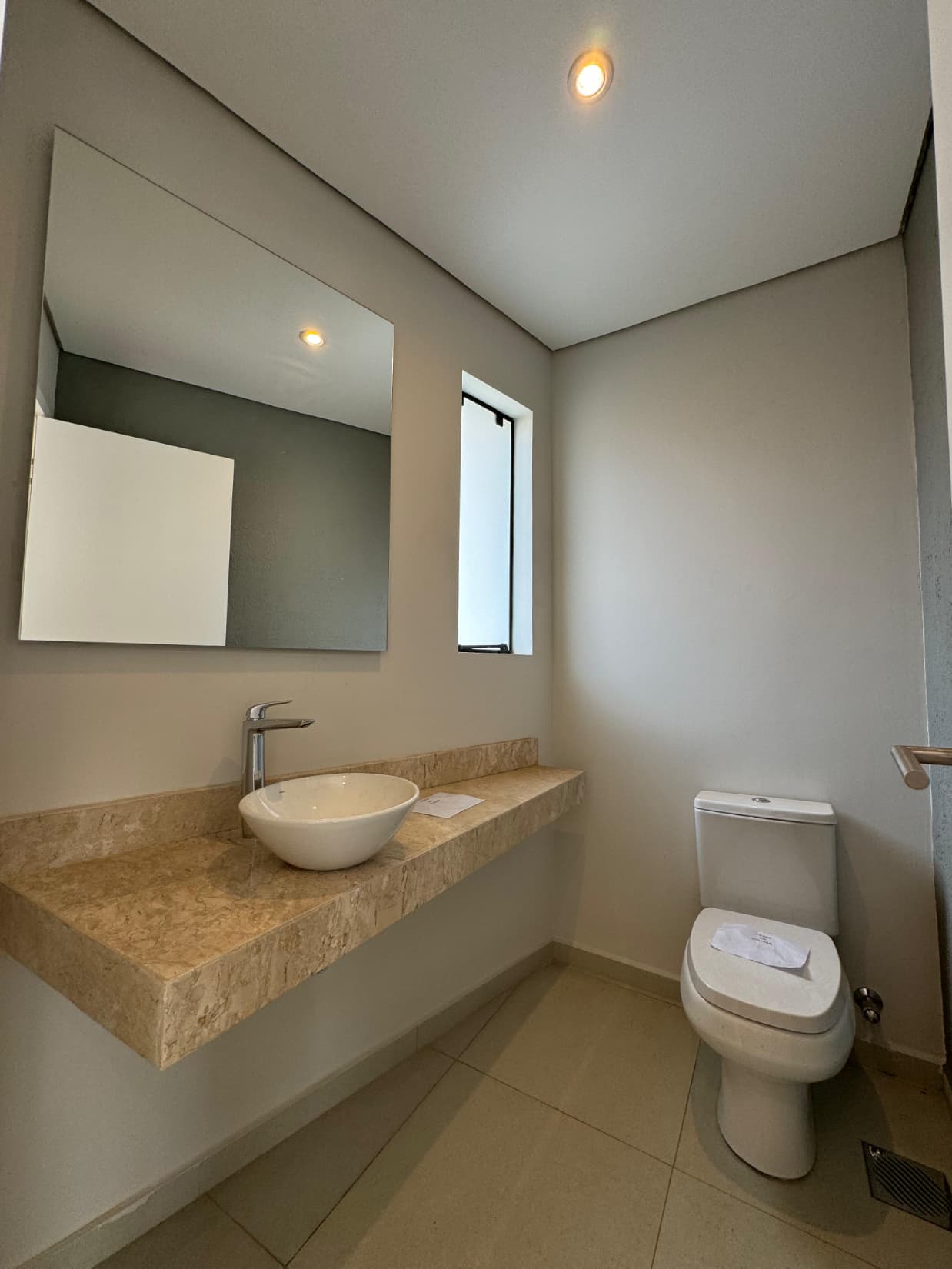 En venta duplex en Luque, foto 3