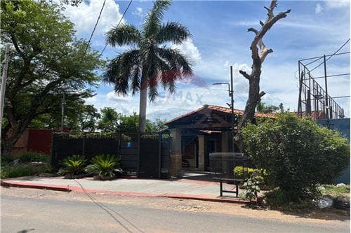 Casa en venta, lambare