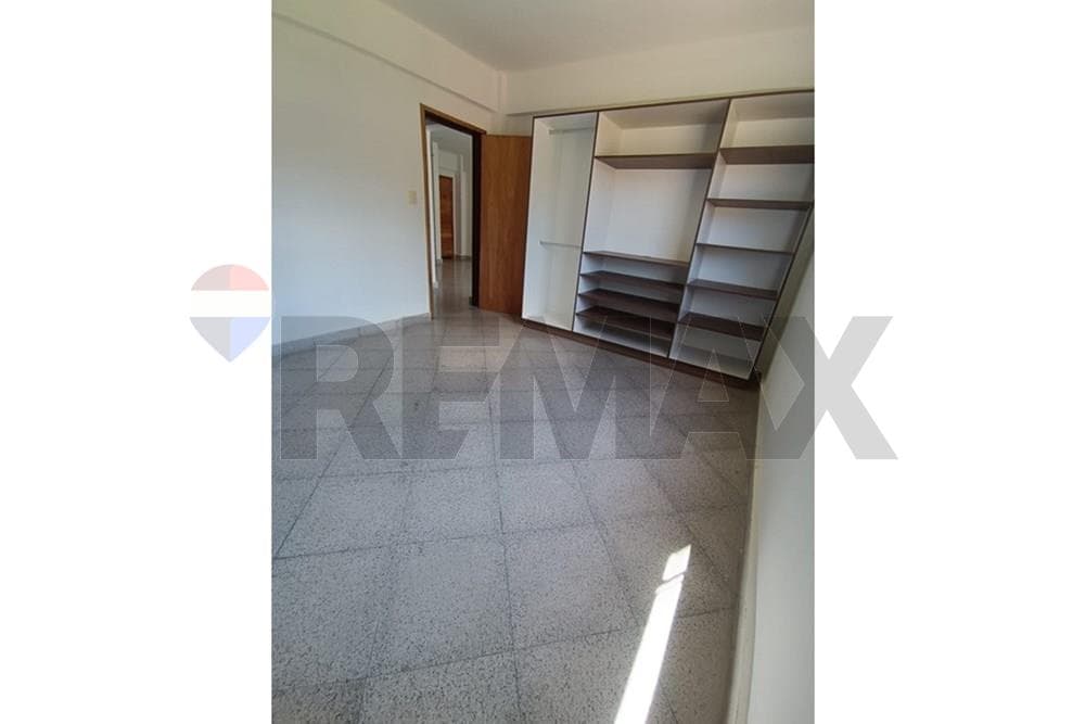 Departamento - Alquiler - Fernando de la Mora — foto 3