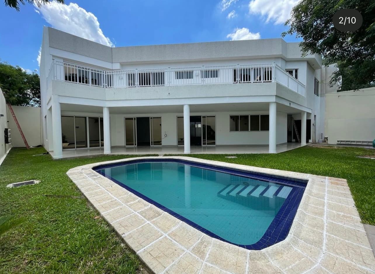 Alquilo hermosa residencia en condominio cerrado zona stma Trinidad