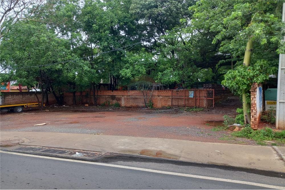 Imponente terreno con tinglado, foto 1