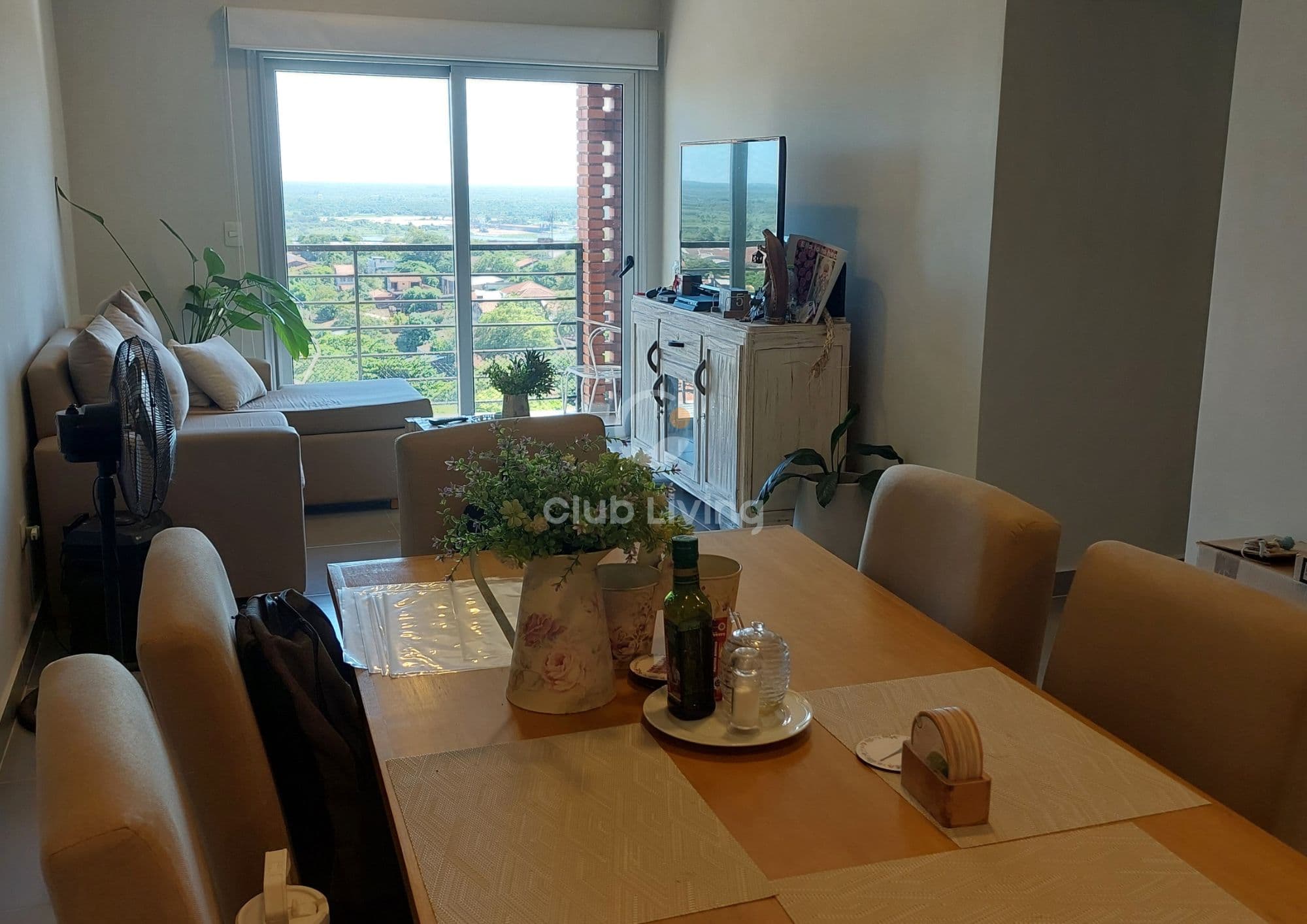 En Venta Hermoso Departamento Semi Amoblado en Sajonia — foto 2