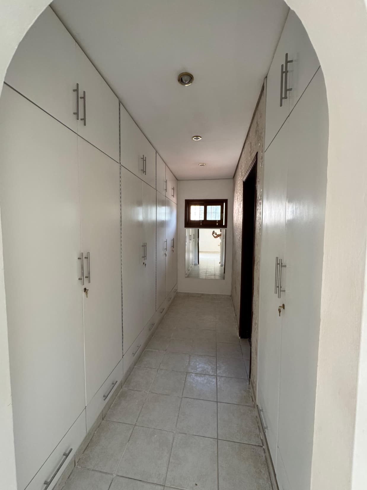 Lujosa residencia en Fernando de la Mora z norte, foto 4