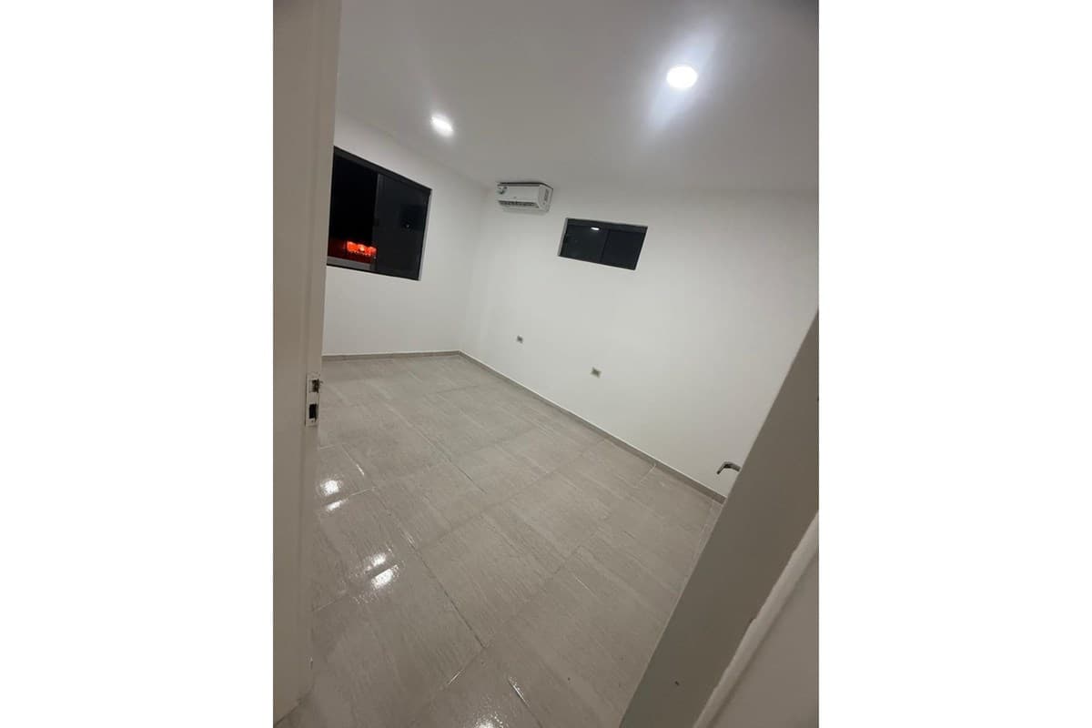 Departamento-Alquiler-Ingavi, Fernando de la Mora, Central, foto 5