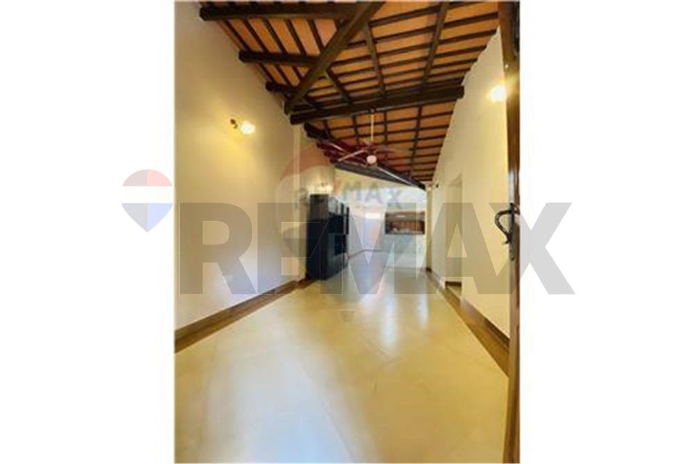 Amolia casa en San Lorenzo — foto 5