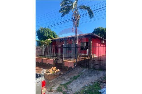Alquilo Hermosa Casa en Ñemby