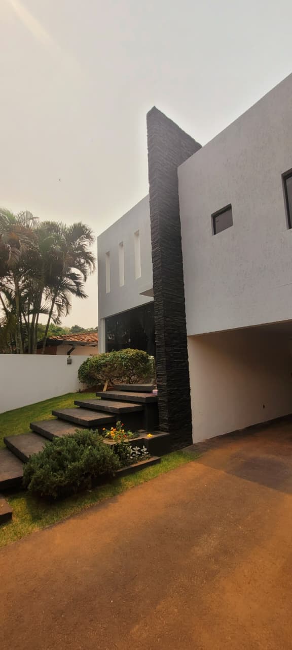 Casa en lambare -barrio mcal. López, foto 5